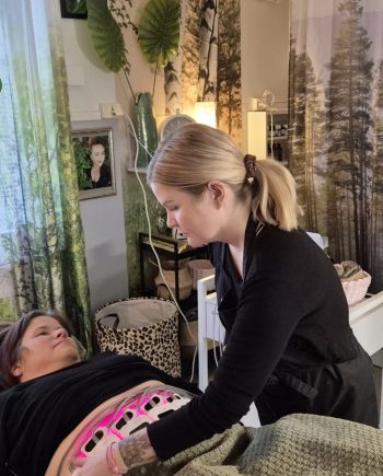 Lipolaser hoito Hyvän Olon Aitta kosmetologi Hämeenlinna